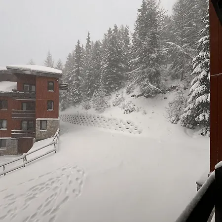 Apartment Lumineux Avec Balcon Et Parking La Plagne-Tarentaise